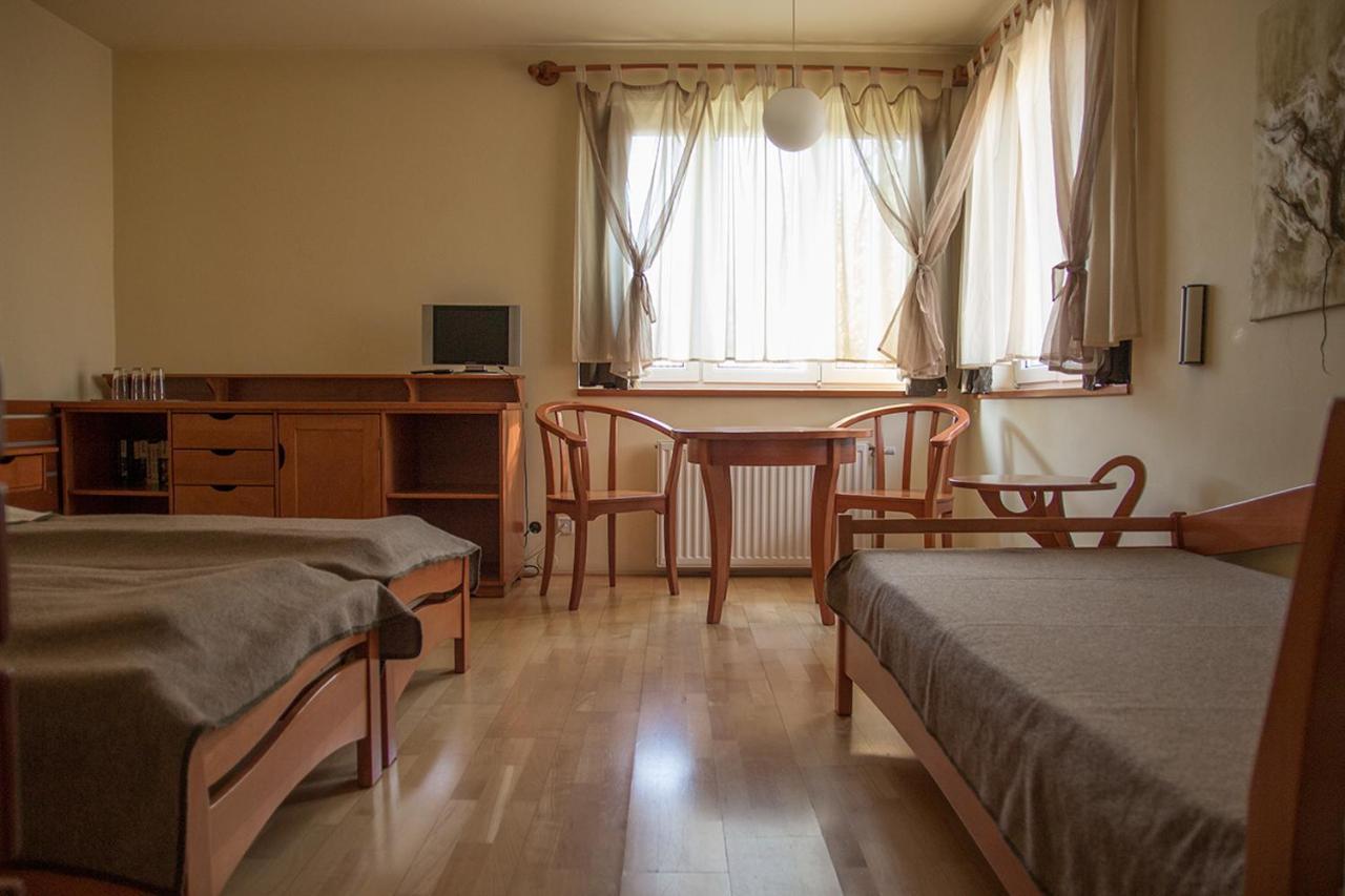 The Zen Hotel - Posticum Oradea Eksteriør billede