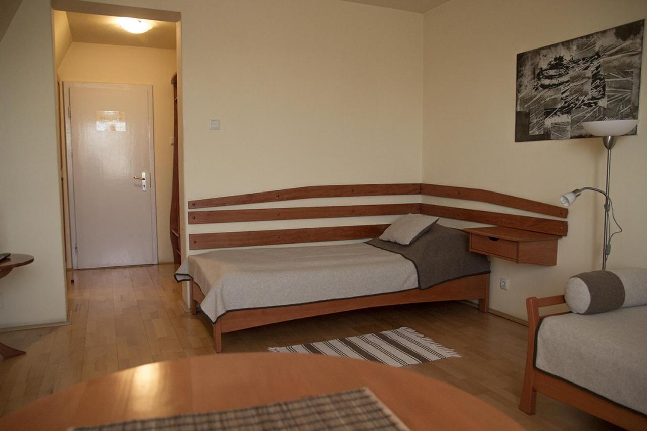 The Zen Hotel - Posticum Oradea Eksteriør billede