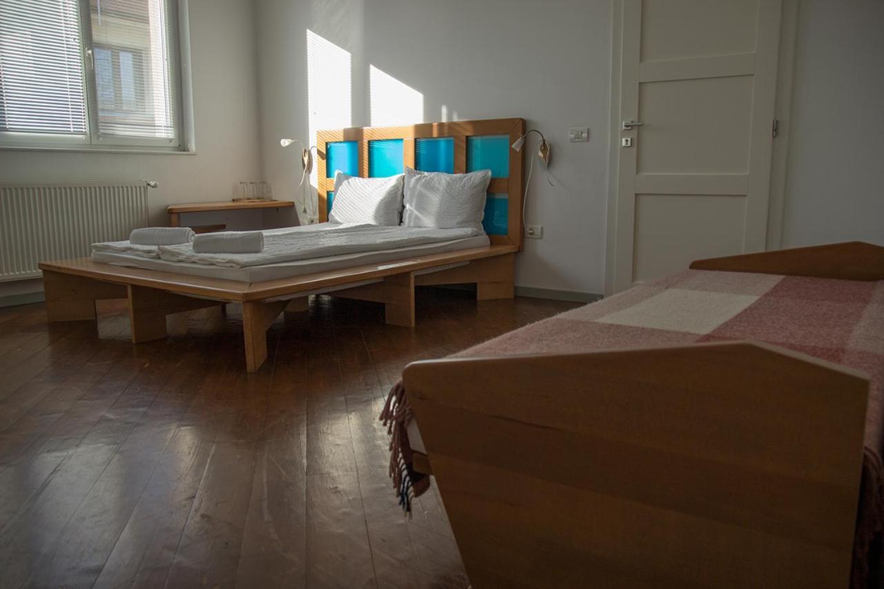 The Zen Hotel - Posticum Oradea Eksteriør billede