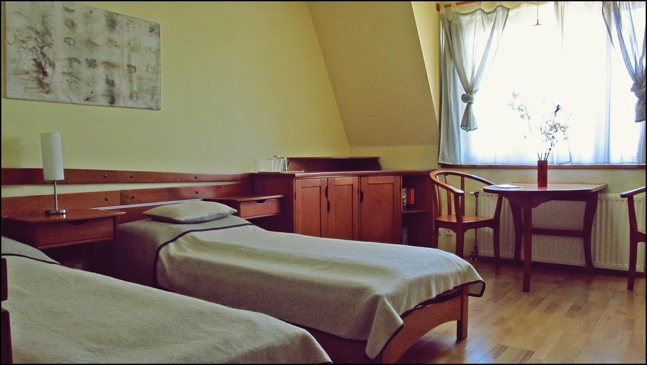 The Zen Hotel - Posticum Oradea Eksteriør billede