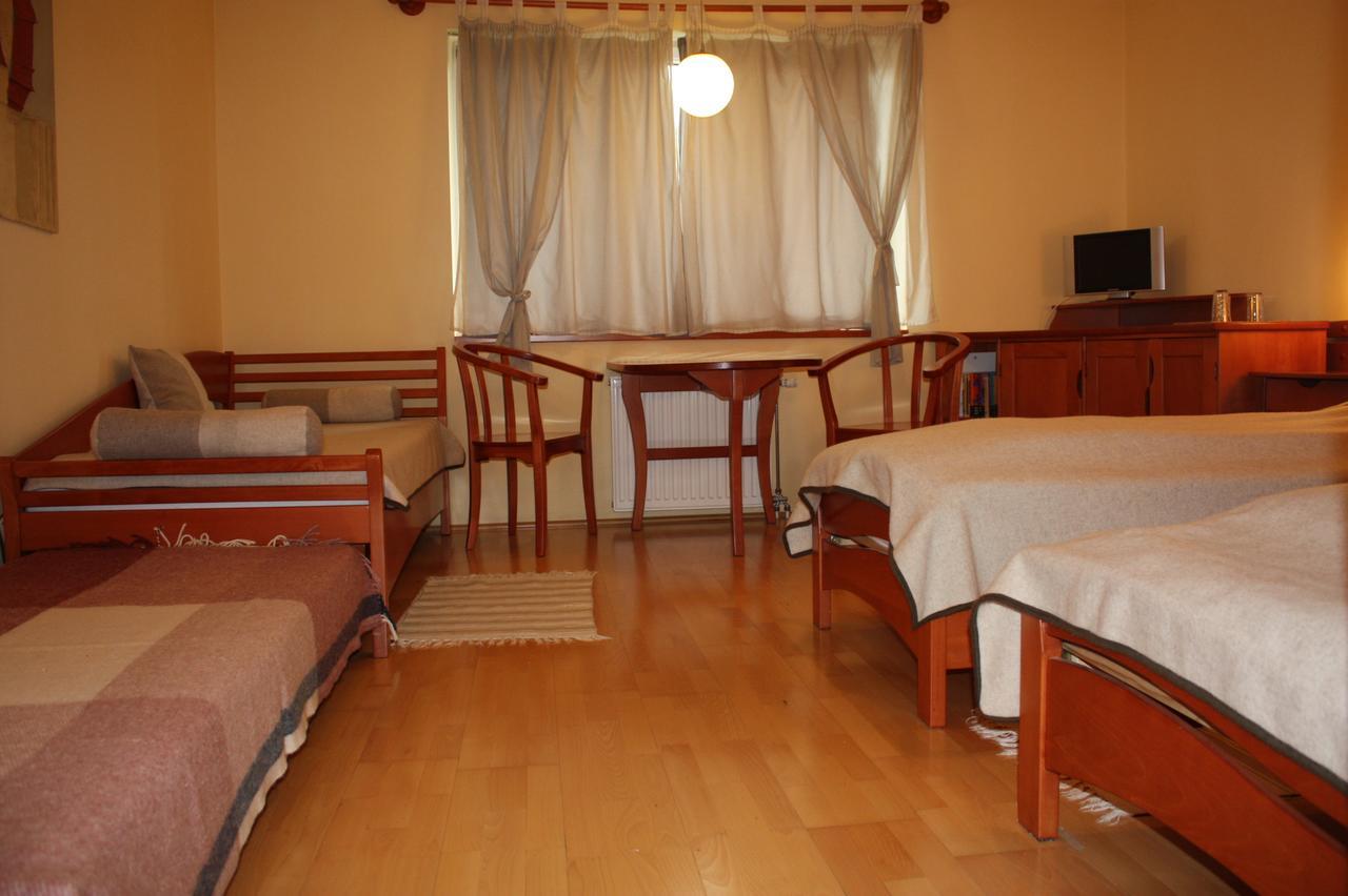 The Zen Hotel - Posticum Oradea Eksteriør billede