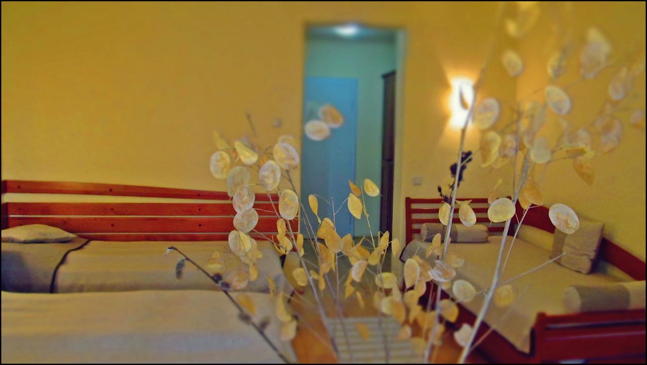 The Zen Hotel - Posticum Oradea Eksteriør billede