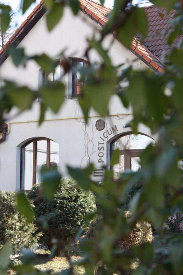 The Zen Hotel - Posticum Oradea Eksteriør billede